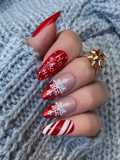 Red  Collar    Color Nails Embellished   Beauty Tools Cranberry Nails Designs, Acrylic Nails Christmas Winter Simple, Red And White Snowflake Nails, Red Snowflake Nails, Christmas Nails 2023, Unghie Nail Art, Ribbon Pattern, Red Christmas Nails