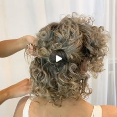 Updo Styles For Curly Hair, Up Dos For Curly Medium Hair, Easy Curly Hair Updo Tutorials, Curly Hair Messy Updo, Short Curly Hair Half Up Half Down, Short Curly Wedding Hairstyles, Curly Hair Easy Updo, Short Curly Hair Updo Easy, Short Curly Hairstyles Updo