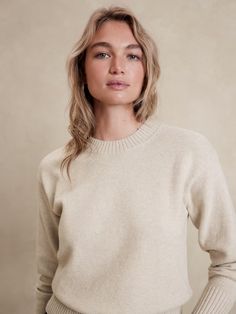 Shop All Women's Clothing | Banana Republic Factory Work Sweaters, Arm Cuffs, Wool Sweaters Womens, Oversized Sweater Women, Oversized Knitted Sweaters, Banana Republic Sweater, Banana Republic Women, Winter Tops, Banana Republic Factory