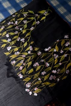 50 Blouse Designs, Black Fabric Paint, Fabric Paint Shirt, Floral Sarees, Saree Painting Designs, Hand Painted Dress, Fabric Painting On Clothes, Floral Saree, Dress Painting