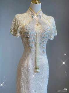 Bride Engagement Dress, Chinese Style Wedding Dress, Formal Dress Women, Chinese Fancy Dress, Engagement Dress, Old Fashion Dresses, Heavy Industry