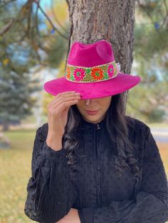 Handmade Suede Hat Must Have! Perfect hat to wear for any occasion! This Mexican hat has a beautiful handmade embroidered band, made with love for you to look gorgeous and fashionable. Details & Fit - One size fits all Traditional Wide Brim Summer Fedora, Traditional Summer Fedora With Flat Brim, Traditional Wide Brim Fedora For Summer, Traditional Flat Brim Fedora For Summer, Pink Wide Brim Mini Hat For Festival, Artisan Fitted Hat For The Beach, Pink Mini Hat For Festivals, Handmade Pink Fedora With Flat Brim, Traditional Handmade Wide Brim Fedora