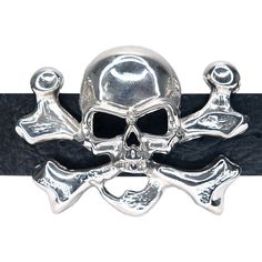 Old Silver Skull and Crossbones Belt Buckle. Buckle Size: 4.5 inches by 3 inches This Vintage Buckle Fits a 1.5 inch Leather Belt. We Also Customize Our Belts To Fit All Buckles. Please Check Our Shop For More Belts and Additional Information. Silver Belt Buckle, Silver Belt, Vintage Skull, Silver Belts, Skull And Crossbones, Real Diamonds, 925 Sterling Silver Jewelry, Diamond Gemstone, Belt Buckle