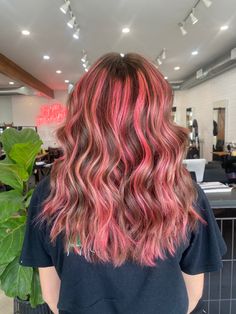 Hair Stripes, Chunky Highlights, Pink Hair Dye, Pink Highlights, Hair Game, Color Inspo, Hair Inspo Color, Pink Hair