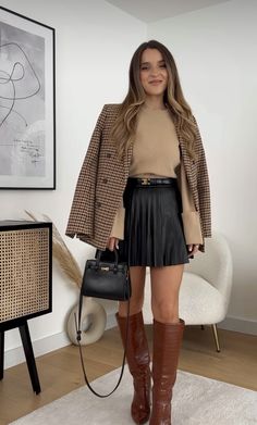 Simple Brown Outfit, Cold Weather Mini Skirt Outfit, Going Out Outfits Cold Weather, Thanksgiving Outfits Women 2024, Christmas Work Dinner Outfit, Black Mini Skirt Winter Outfit, 2024 Holiday Outfits, Box Pleat Skirt Outfit, Upper East Side Outfits