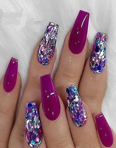 nail designs short natural nail designs short ombre Nail Designs Fushia Pink, Magenta Nails Design Glitter, Pink Blue Glitter Nails, Magenta And Teal Nails, Berry Nails With Glitter, Magenta And Blue Nails, Fushia Nail Ideas, Fuschia Acrylic Nails, Purple Magenta Nails