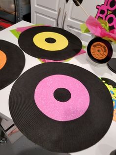 the table is covered with black and pink circles