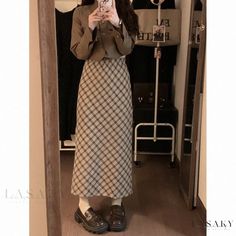 Lasaky - High-Waisted Retro Plaid Skirt - Fitted Midi Skirt Long Plaid Skirt Outfit, Plaid Skirt Outfits, Long Plaid Skirt, Plaid Skirt Outfit, Fitted Midi Skirt, Skirt Fits, Mid Length Skirts, Skirt Outfit, Plaid Skirt