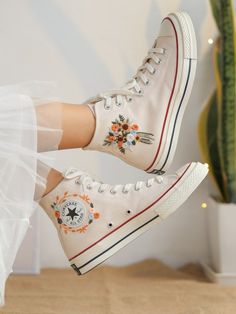 Wedding Shoes for Bride, Wedding Floral Embroider Converse High Tops, Bridal Flowers Embroidered Sneakers Wedding Shoes Embroidered, Wedding Sneakers For Bride Converse, Embroider Converse, Embroided Shoes, Gemma Core, Momo Twins, Wedding Converse Bride, Embroidered Converse High Tops