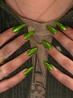 Green  Collar    Bare Nails Embellished   Nail,Hand & Foot Care Pearly Green Nails, Neon Green Chrome Nails, Lime Green Chrome Nails, Green Iridescent Nails, Green Metallic Nails, Grunge Nails Acrylic 90s, Green Gold Nails, Green Sparkly Nails