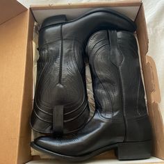 Men’s Lucchese Black Goat Cowboy Boots. Size 12. Never Been Worn And In The Box. Typically $899 Brand New. Luchesse Boots Men Outfit, Luchesse Boots, Lucchese Boots Mens, Boots Men Outfit, Black Goat, Lucchese Boots, Black Cowboy Boots, Western Style Boots, Mens Cowboy