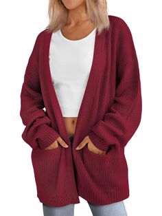 This Soft Knit Oversized Cardigan is ideal for layering in colder months thanks to its comfortable and perfect fit. Its soft texture and convenient front pockets add a touch of practicality to its stylish design. Experience both fashion and function with this cardigan. Features: Material: Crafted from a soft knit fabric that delivers warmth while remaining lightweight. Design: Open-front style with a loose, oversized fit, perfect for effortless layering and a perfect look. Fit: Offers a comforta Comfy Blouse, Soft Knit Cardigan, Sweater With Pockets, Oversized Knit Cardigan, Cardigan Casual, Knit Cardigan Sweater, Leggings Pattern, Button Cardigan, Oversized Cardigan