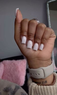 Medium Milky White Acrylic Nails, Short Acyrilics Nails French Tip, One Color Acrylic Nails Square, Short Acrylic Nails Ideas Square, Simple Nails No Design, Over Lay Nail Designs, Basic Back To School Nails, Short Acrylic Nails Summer 2024, Cute Short Nail Sets Birthday