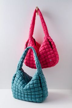 FP Movement Quilted Carryall | Free People Free People Puffy Bag, Cute Crossbody Bags Aesthetic, Free People Puffer Bag, Free People Tote Bag, Free People Quilted Carryall, Fp Movement Quilted Carryall, Free People Quilted Bag, Free People Bag, Fun Handbag