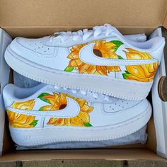 authentic white Nike Air Force 1 hand painted custom sneakers sunflowers on the outsides of the sneakers All sneakers are made on order, please allow the indicated time for your item to be shipped. If you have any questions about the process time or do you need the sneakers quickly? Just send us a message!   * Be aware of your sneaker size, please in doubt go to the store first * Sneakers color may vary slightly due to photographic lighting and sources of your screen settings * All our sneakers White Nike Air Force 1, White Nike Air Force, Nike Air Force 1 Custom, White Nike Air, Custom Nike Shoes, Air Force 1 Custom, Nike Air Shoes, Fresh Shoes, Hype Shoes