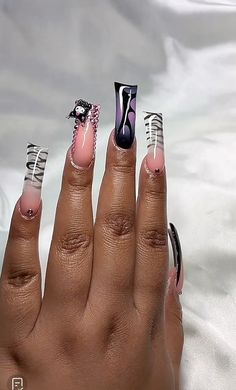 Black And Chrome Nails, Long Things, Luv Nails, Business Nails, Hand And Finger Tattoos