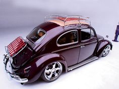 an old model car is shown in this image