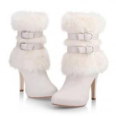 Fur boots Hot Boots, White Boots, Fur Boots, Fashion And Style, Love Fashion, Winter Shoes, About Love, High Heel Boots