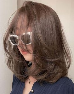 Lob Haircut Layered, Lob Haircut, Medium Hair Cuts, Short Hair Cuts For Women