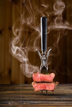 Sliced beef steak on a fork on the wooden table by Kamil Zabłocki on 500px Meat Photography, Nice To Meat You, Meat Art, Slow Cooker Recipes Beef, Special Occasion Food, Meat Shop, Food Stock, Roast Beef Recipes