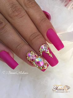 Pink Nail Design, Red Gel Nails, Queen Nails, Unicorn Colors, Nails 2023, Pink Nail