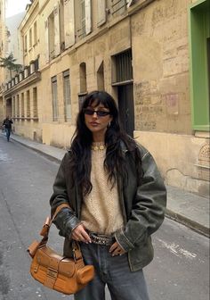 Nyc Layering Outfits, Winter In Spain Outfits, Cophengan Style, Mina Aesthetic, Berlin Style, Europe 2024, Mode Zara, 2024 Style, Jeans Outfits