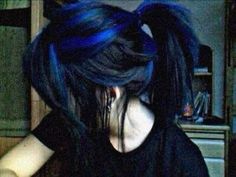 Black To Color Hair, Cute Hair Colors For Dark Hair, Half Black Half Blue Hair Underneath, Blue Highlights With Brown Hair, Navy Dark Blue Hair, Dark Blue Hair Outfit, Blue Hair Black Highlights, Blonde And Navy Blue Hair, Blue And Dark Brown Hair