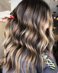 Babylights Brunette Money Piece, Partial Foil With Money Piece, Reverse Balayage Blonde To Brown With Money Piece, Light Brown Hair With Babylights And Money Piece, Slight Money Piece Hair Brunette, Colored Money Piece, Money Piece Hair Ideas, Colored Money Piece Hair, Hannah Ideas