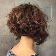 Picture Day Hair, Wavy Bob Hairstyles, Short Curly Haircuts, Messy Short Hair, Short Hairstyles For Thick Hair, Short Layered Haircuts, Curly Hair Cuts, Great Hair, Curly Hairstyle