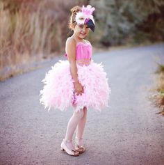 Flamingo Halloween Costume, Flamingo Halloween, Flock Of Pigeons, Flamingo Dress, Bird Costume, Flamingo Birthday, Holiday Costumes, Flamingo Party