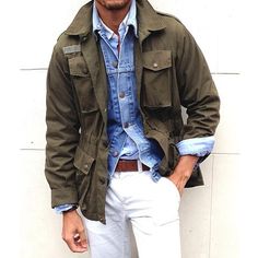 Natural colors perfect for country style/cabin Denim And Khaki Outfits, Mens Spring Jackets, Vintage Military Jacket, Military Chic, Outfit Uomo, Clothes Men, Moda Jeans, White Trousers, Jacket Denim