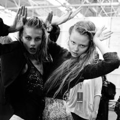 Anna Selezneva and Magdalena Frackowiak Anna Selezneva, Estelle Lefébure, Models Backstage, Red Photography, Laetitia Casta, Natalia Vodianova, Lily Aldridge, Claudia Schiffer, Usa Art