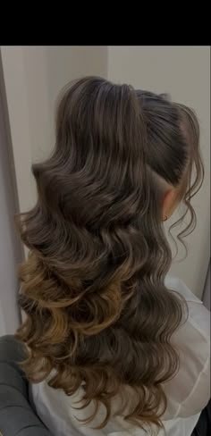 Cute Event Hairstyles, Curly Prom Hair Styles, Hair Styles For Formal Events Down, Iron Curled Hairstyles, Wavy Styles For Medium Hair, Hair Styles For An Event, Wedding Hairstyles With Curls, Half Up Half Down Event Hair