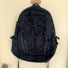 Brand New! Patagonia backpack Patagonia Backpack Blue, Patagonia Backpack School, Backpacks Patagonia, Gorpcore Backpack, College Backpack Aesthetic, Uni Backpack, Backpacks Aesthetic, Backpacks For High School, Sturdy Backpack