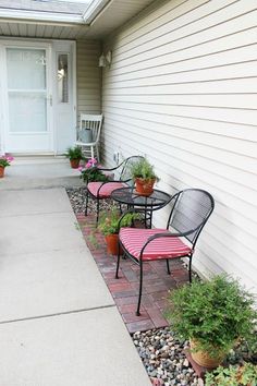 the front porch is clean and ready for us to use