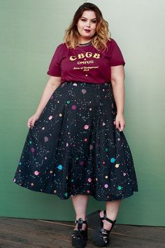 Rocker Mom Style Plus Size, Quirky Plus Size Fashion, Spring Plus Size Outfits 2023, Tamara Wilson, Modest Plus Size Fashion, Plus Size Summer Outfits Big Stomach, Texas Summer, Library Aesthetic