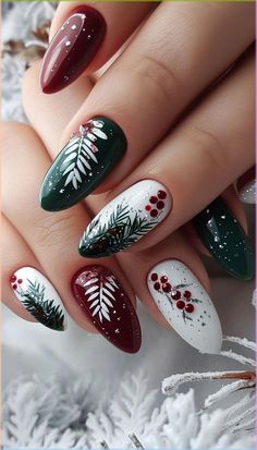 Get inspired with pink ombre nails! Explore trendy nail designs and achieve a stunning look with our expert tips and ideas. Short Black Nails With Flowers, Classy Nail Art Ideas, Festive Nails, Festive Nail Art, Pink Ombre Nails, Christmas Nails Easy, Thanksgiving Nails