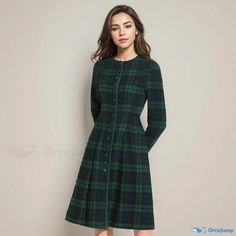 Orcajump - Classic Long-Sleeved Green Plaid Wool Maxi Dress Tartan Dress Outfit, Wool Maxi Dress, Basic Skirt, Dress Winter, Tartan Dress, Dress Sewing, Dress Sewing Patterns, Wool Plaid, Plaid Dress