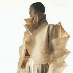 FORM | Issey Miyake Exhibition - National Art Center Tokyo Yayoimotohashi (2016)  Issey Miyake uses any and every material so as to create a wide... | Instagram Izzy Miyake, Textile Development, Distortion Art, Advanced Higher Art, Architectural Fashion, Issey Miyake Pleats Please, Futuristic Fashion, Fashion Project