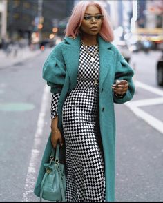 Winter Colorful Outfits, Juliette Foxx, Country Fall Outfits, Chic Winter Outfit, Style Inspiration Fall, The Grinch, Street Chic, Fall Winter Outfits, Outfits Casuales