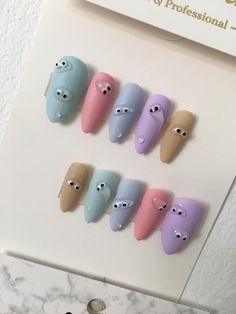 Acrylic Nail Designs Almond Winter, Ditto Nails, Funky Gel Nails, Elements Nails, Kawaii Nail Designs, Kpop Nail Art, Nail Cute, Fake Nails Designs