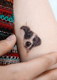 Detailed dog tattoo on arm by Kimria Tatoo Dog, Dog Portrait Tattoo, Tier Tattoo, Bulldog Tattoo, Tattoo Magazines