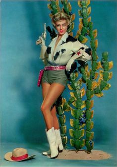 Has gun by cactus Billy Kidd, Vintage Western Wear, Pin Up Vintage, Wilde Westen, Birthday Collection, Cowgirl Costume