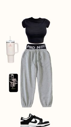 comfortable outfit to dance in Dance Practice Outfits Ballroom, Break Dance Outfit, Dance Coach Outfit, Outfits To Wear To Dance, Dance Outfits Modern, Street Dance Outfit Hip Hop, Dance Class Outfit Hip Hop, Dance Practice Outfits Aesthetic, Hiphop Dance Outfit Dancers