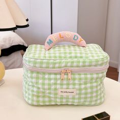 Shipping: Worldwide Express Shipping AvailableDelivery time: 7-15Days Fast ShippingReturns: Fast refund, 100% Money Back Guarantee.Model: H220543Feature: cosmetic bagFeature: makeup organizerFeature: storage bag