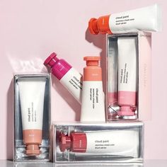 PSAThe brand just landed at Sephora. Best Glossier Products, Glossier Blush, Hypoallergenic Makeup, Cloud Paint, Glossier Cloud Paint, Natural Hair Brush, Giorgio Armani Beauty, Beauty Gift Guide