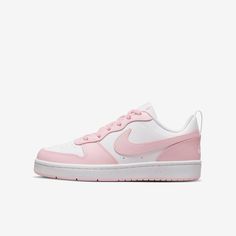 Tênis Nike Court Borough Low 2 SE Infantil-O Nike Court Borough Low 2 traz o poder rosa para futuras estrelas. Dos cadarços ao design Swoosh ao solado, o rosa não é apenas uma cor nesse tênis - é uma atitude! Feito para ser durável, esse tê... Nike Rosa, Nike Court Borough Low 2, Nike Court Borough Low, Pink Nike Shoes, Shoes For School, Nike Court Borough, Dr Shoes, Preppy Shoes, Pretty Shoes Sneakers