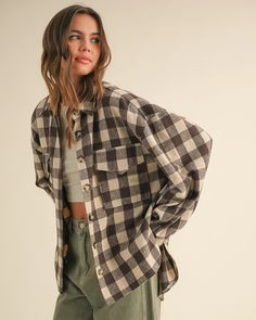 A fall staple that's ready for anything from hikes to hangouts. This plaid flannel shacket is crafted with soft brushed fabric that feels like a warm hug on a chilly morning. It's oversized fit means you can throw it on over your favorite tee or a chunky sweater. Brown Flannel Outfit, Flannel Outfit, Brown Flannel, Flannel Shacket, Denim Essentials, Oversized Flannel, Queer Fashion, Beauty Event, Long Sleeve Outerwear