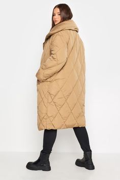 Shop YOURS Curve Beige Brown Quilted Puffer Coat at Yours Clothing. Discover women’s plus size clothing in sizes 10-36 with fast delivery. Plus Size Winter Coats, Winter Uk, Fashion Outfits Winter, Faux Fur Parka, Season Outfits, Elegant Wedding Guest Dress, Faux Fur Hooded Coat, Long Puffer Coat, Plus Size Winter