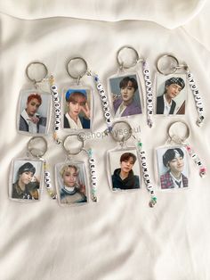 Hey STAY! Handmade beaded keychains with photos for STRAY KIDS. Each beaded keychain was made with colors to match the photo! ☺️ Please let me know if you'd like other colors for the beads or something else custom and I will do my best to work with you! These are all handmade so there could be imperfections but I will try my best to make the best of quality for you! *Shipping: Please keep in mind that the Etsy estimated delivery dates are not usually correct. These are ESTIMATED dates. I ship ou Making A Keychain, Cute Craft Ideas Aesthetic, Stuff To Make With Beads, Straykids Keychain, Stray Kids Diy Crafts, How To Make Keychains With Beads, Stray Kids Gift Ideas, Skz Diy Ideas, Stray Kids Bracelet Ideas